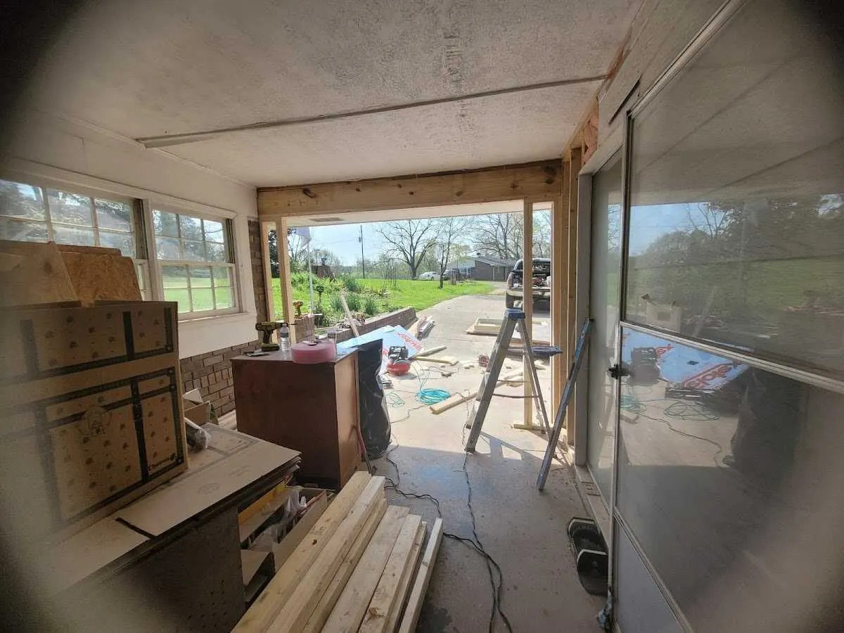 Air movers and dehumidifier for Drying & Dehumidification in South Riding